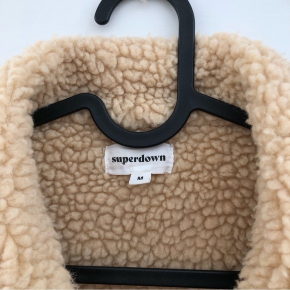 Superdown Madena Cropped Sherpa Jacket - Picture 3 of 10